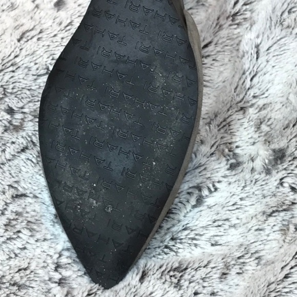 (Not for Sale) Tahari Wedge Shoes - Picture 4 of 7